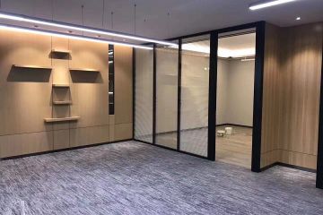 為什么強(qiáng)烈建議辦公室采用玻璃隔斷-秉帝玻璃隔斷