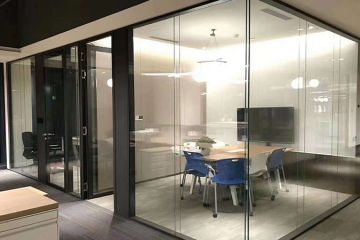 辦公室玻璃隔斷有哪些種類-辦公室玻璃隔斷種類列表