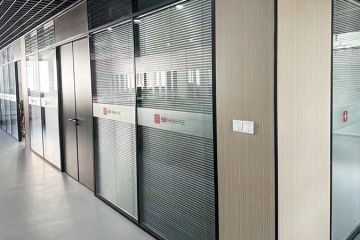 全鋼防火雙玻百葉隔斷是什么，特點及適用哪些場所